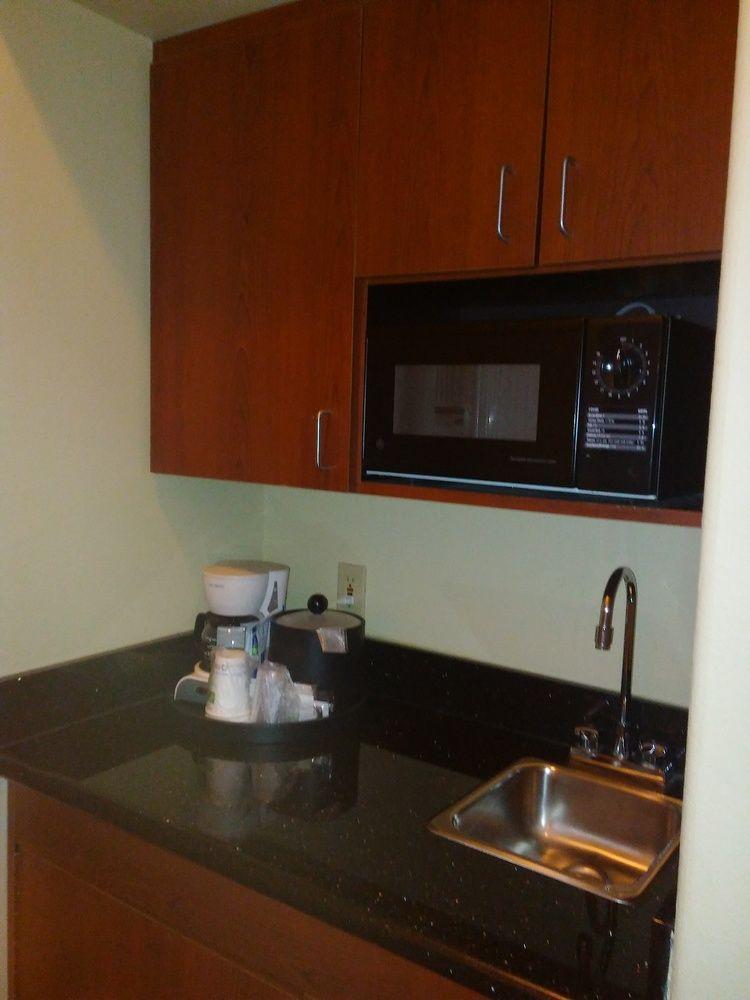 Hotel Oyo Townhouse Airport Oklahoma City