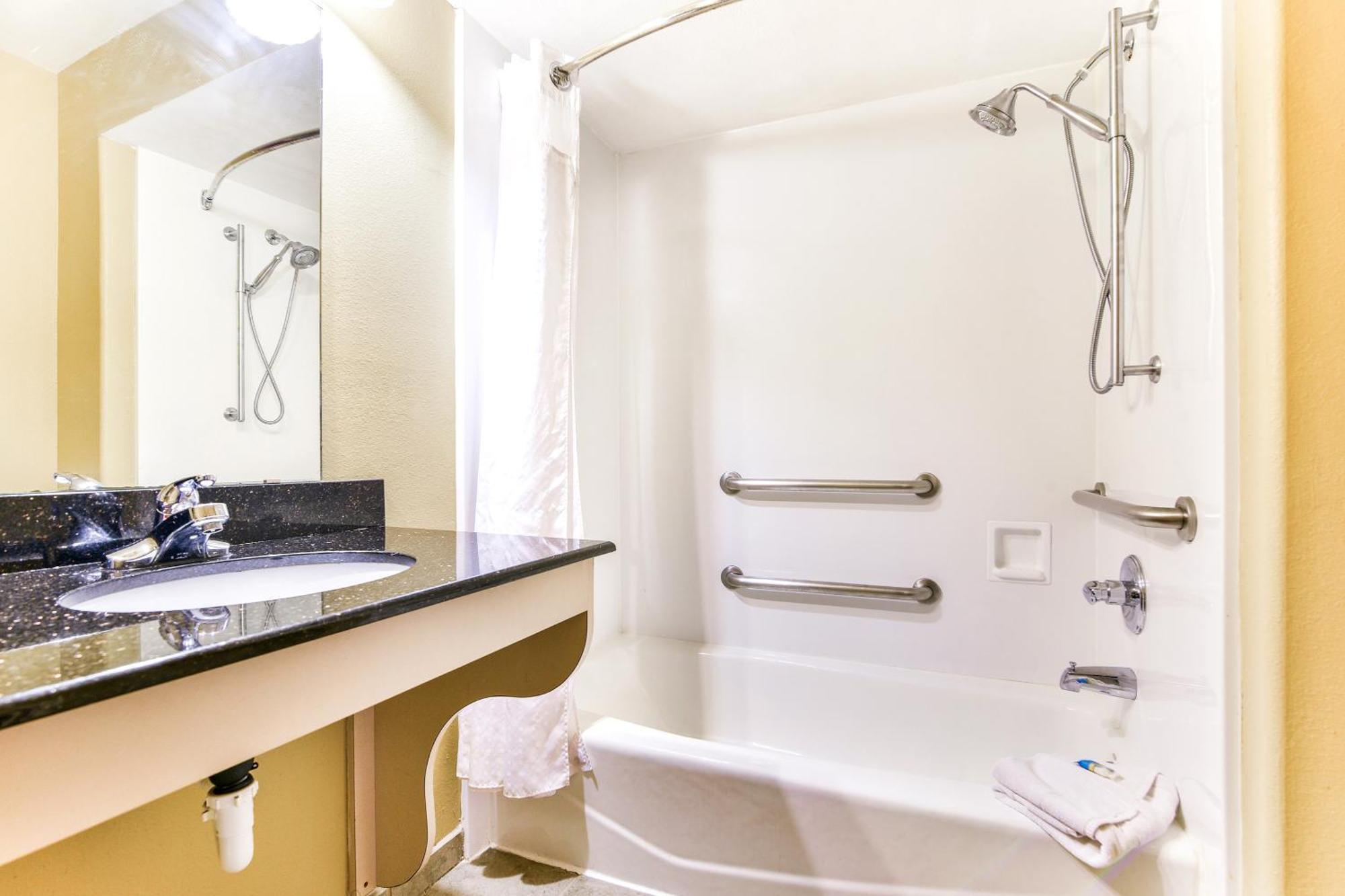 Oyo Townhouse Airport 3* Oklahoma City