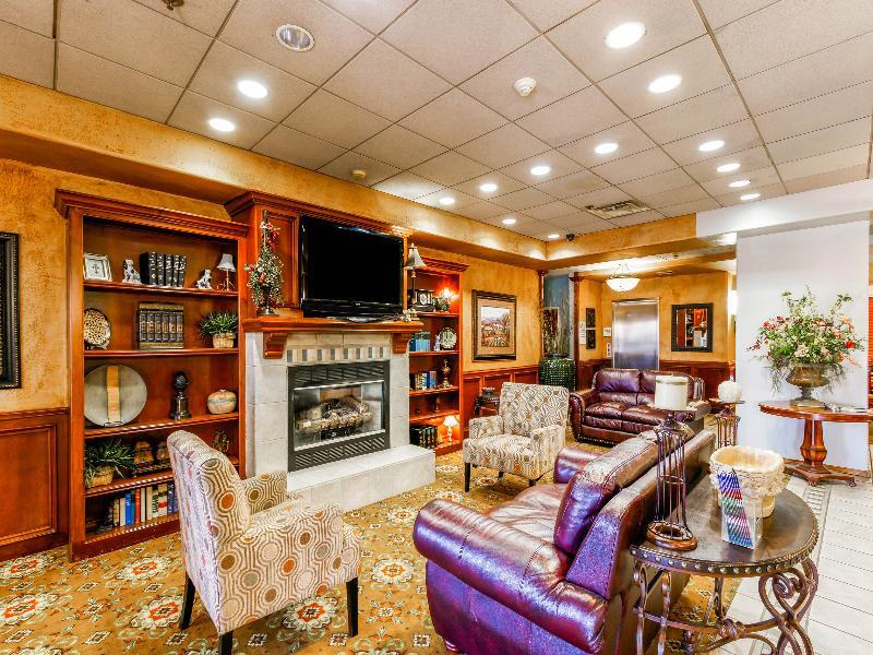 Hotel Oyo Townhouse Airport Oklahoma City